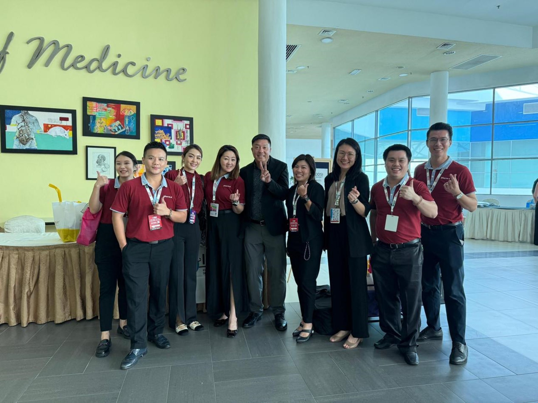 The-Pharm-D-team-with-IDDSI-Chairperson-and-CEO-Mr.-Peter-Lam The pharm d team with iddsi chairperson and ceo mr. peter lam